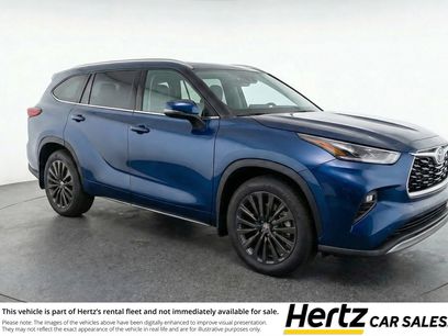 Used 2025 Toyota Highlander XSE