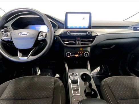Certified 2024 Ford Escape Active AWD/4WD image 15
