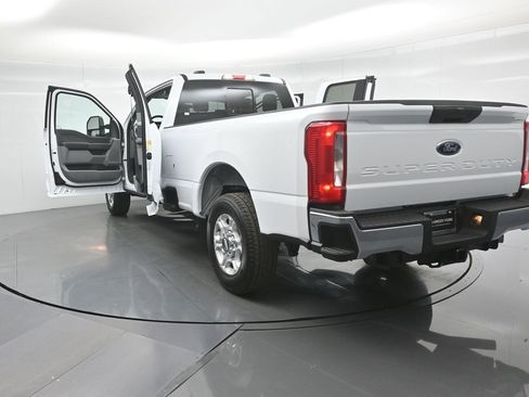 New 2026 Ford F350 XLT RWD image 30