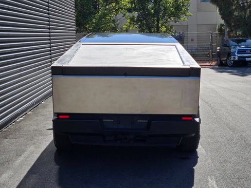 Used 2024 Tesla Cybertruck Cyberbeast AWD/4WD image 6