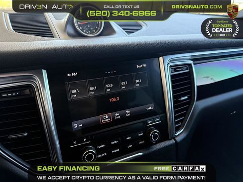 Used 2018 Porsche Macan AWD/4WD image 11