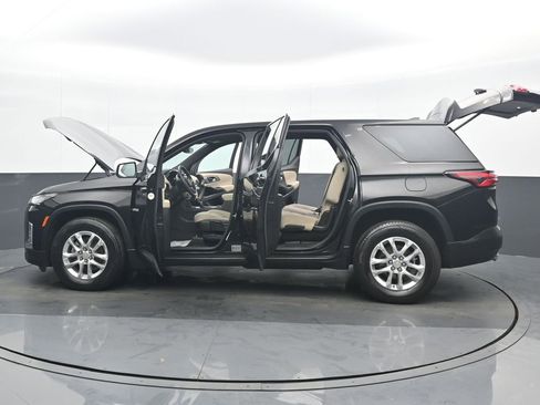 Used 2023 Chevrolet Traverse LS w/ LPO, Floor Liner Package image 27