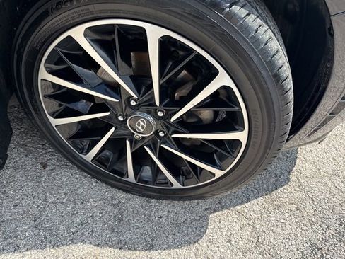 Used 2020 Hyundai Sonata SEL Plus w/ Tech Package image 11