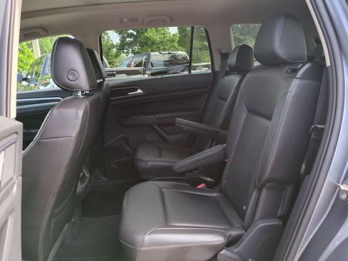 Used 2019 Volkswagen Atlas SEL AWD/4WD image 14