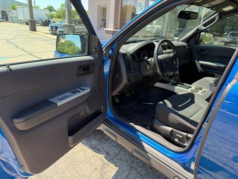 Used 2012 Ford Escape XLT FWD image 9
