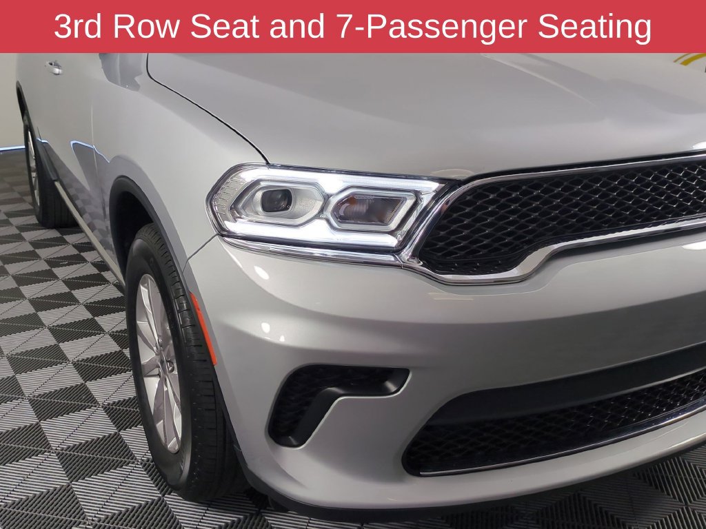 Certified 2024 Dodge Durango SXT w/ 3rd Row Seating Group RWD image 11