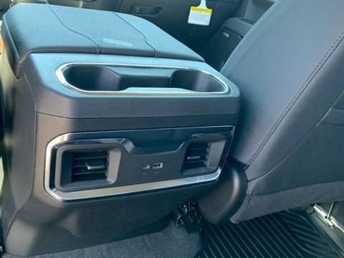 New 2026 GMC Sierra 1500 Elevation w/ Preferred Package AWD/4WD image 16