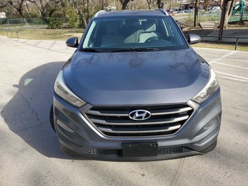 Used 2016 Hyundai Tucson SE w/ Option Group 02 image 9