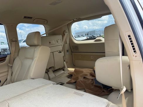 Used 2017 Lexus LX 570 4WD w/ Luxury Package image 10