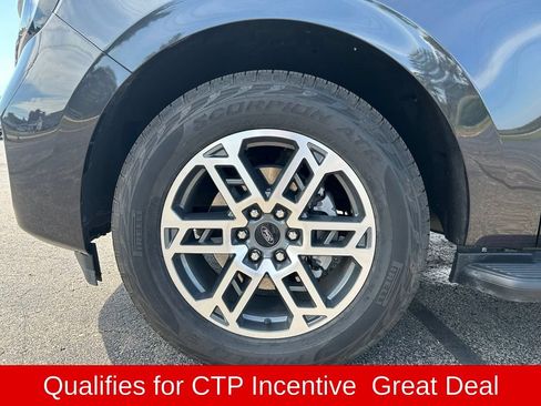 Used 2026 Ford Expedition Active AWD/4WD image 27