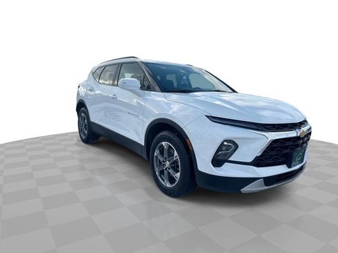 Certified 2023 Chevrolet Blazer LT w/ LPO, Cargo Package AWD/4WD image 3