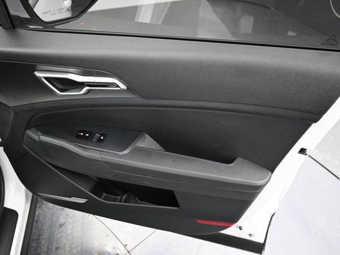 Used 2026 Kia Sportage LX image 33