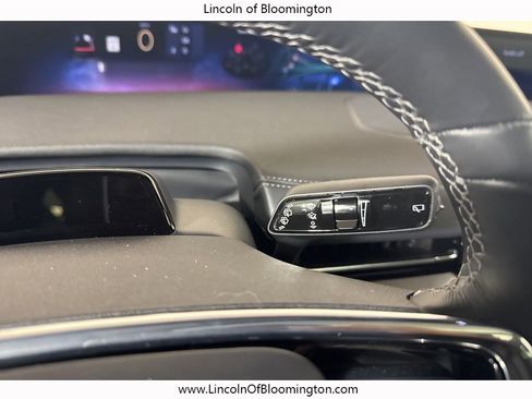 New 2025 Lincoln Navigator L Reserve w/ Jet Appearance Package image 36