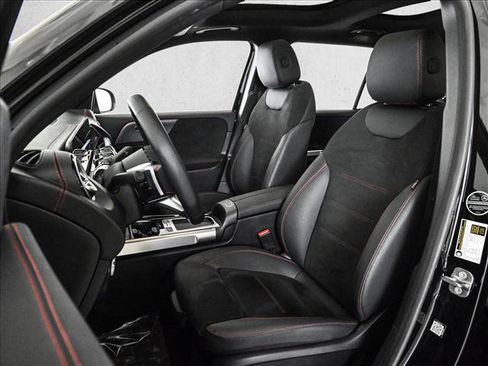 Certified 2025 Mercedes-Benz EQB 250+ image 18