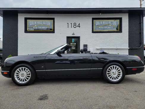Used 2004 Ford Thunderbird Deluxe image 3