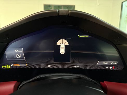 Used 2021 Ferrari Roma RWD image 42