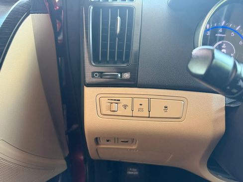 Used 2012 Hyundai Sonata Limited image 17