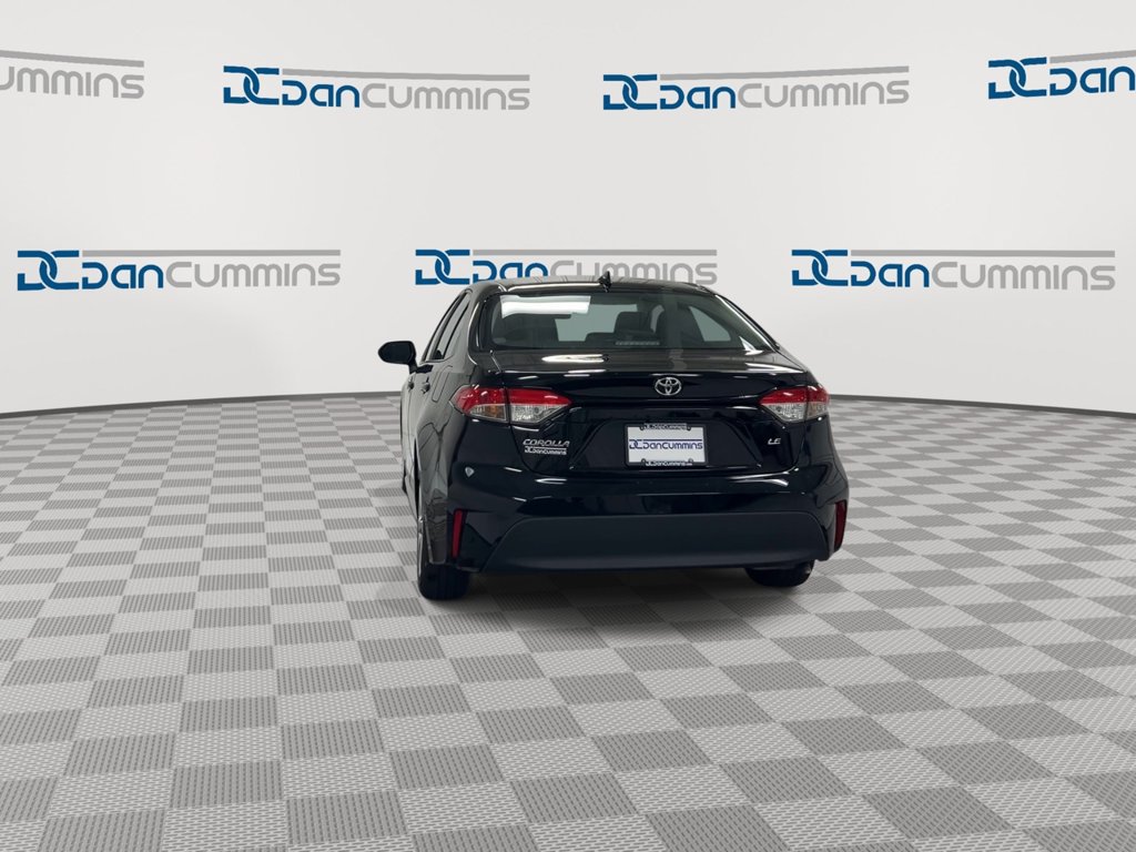 Used 2025 Toyota Corolla LE FWD image 7