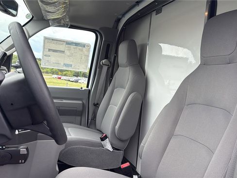New 2027 Ford E-350 and Econoline 350 Super Duty w/ Power Equipment Group RWD image 10