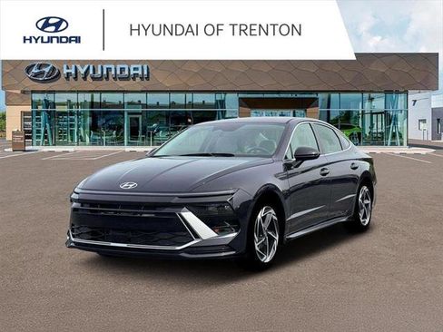 New 2026 Hyundai Sonata SEL image 1