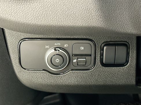 New 2025 Mercedes-Benz Sprinter 2500 image 9