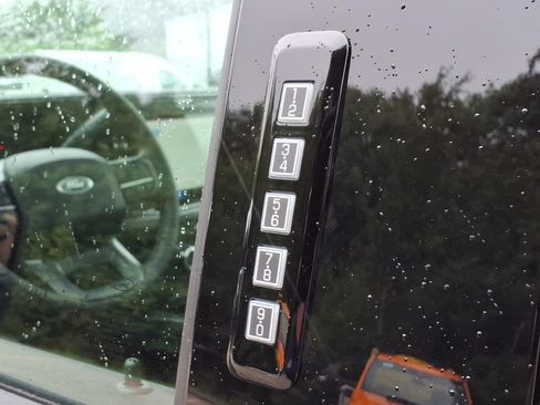 New 2026 Ford F250 Lariat w/ Lariat Ultimate Package AWD/4WD image 18