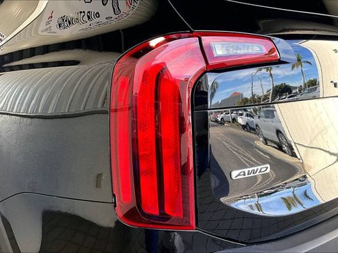 Used 2022 Kia Telluride EX AWD/4WD image 19