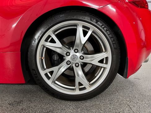 Used 2011 Nissan 370Z Touring w/ Sport Pkg RWD image 12