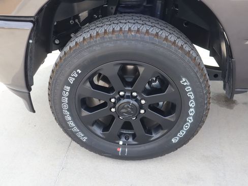 New 2026 RAM 2500 Laramie w/ Night Edition AWD/4WD image 19
