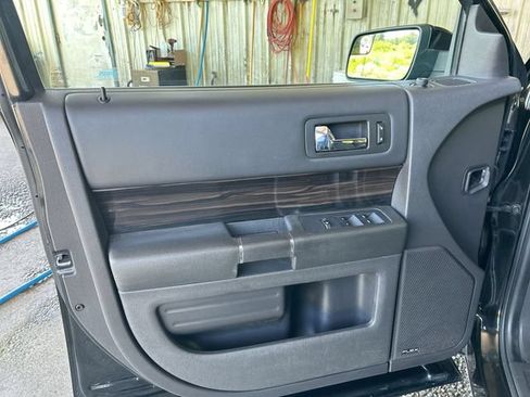 Used 2015 Ford Flex SEL w/ Equipment Group 201A AWD/4WD image 21