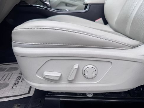 Used 2022 Kia Sorento SX FWD image 11