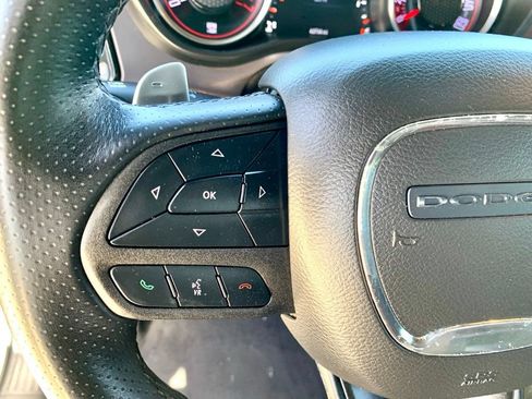 Used 2022 Dodge Challenger R/T RWD image 28