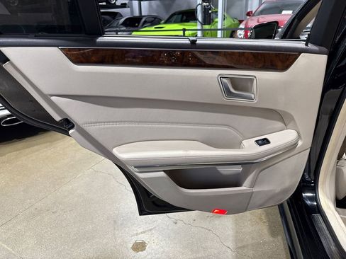 Used 2014 Mercedes-Benz E 350 4MATIC image 87