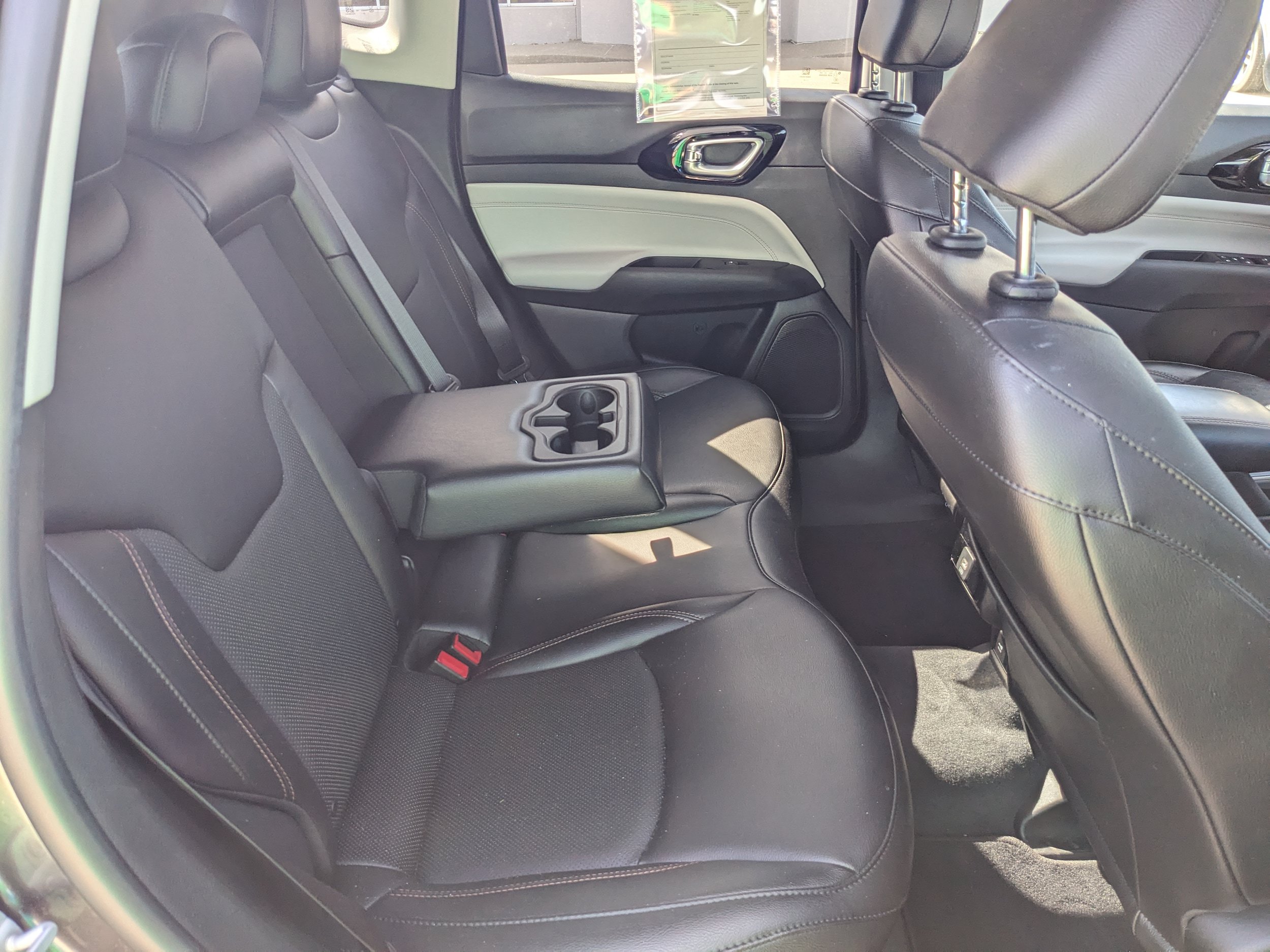 Used 2022 Jeep Compass Limited AWD/4WD image 40