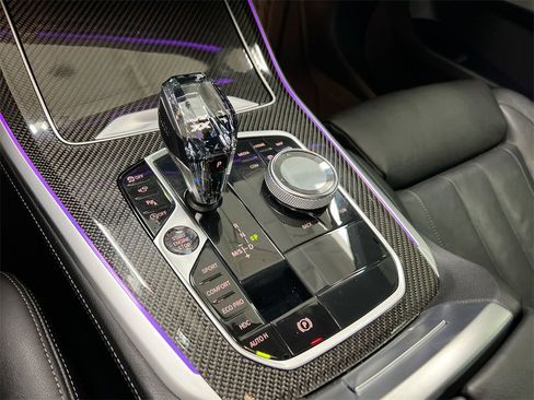 Used 2022 BMW X5 M50i w/ Executive Package image 18