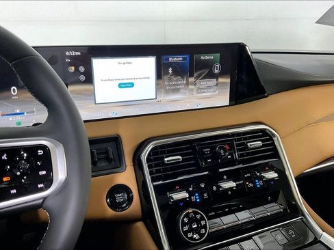 New 2026 Nissan Armada Platinum Reserve image 11