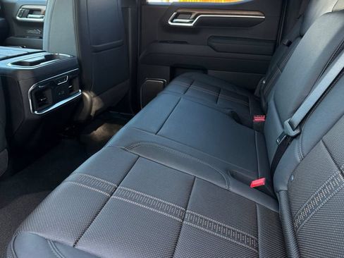 New 2026 Chevrolet Silverado 1500 High Country w/ Midnight Edition AWD/4WD image 12
