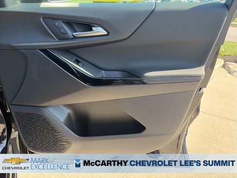 New 2026 Chevrolet Equinox LT w/ Convenience Package II AWD/4WD image 28