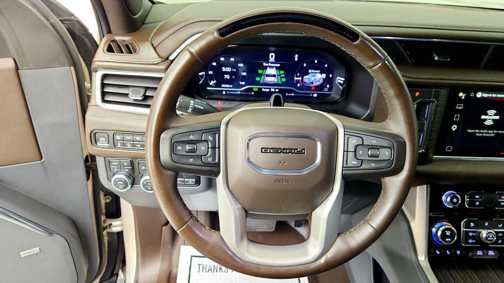 Used 2023 GMC Yukon XL Denali w/ Denali Reserve Package AWD/4WD image 13