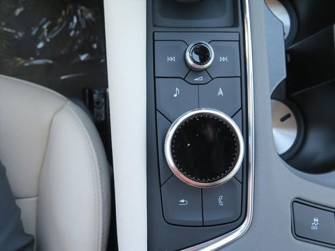 New 2025 Cadillac XT5 Premium Luxury w/ Technology Package image 16