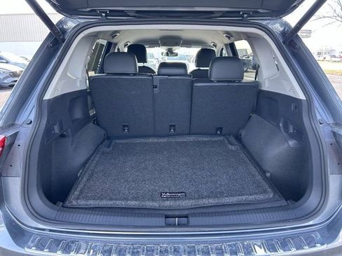 Certified 2024 Volkswagen Tiguan SE AWD/4WD image 27