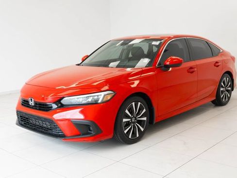 Used 2024 Honda Civic EX image 6
