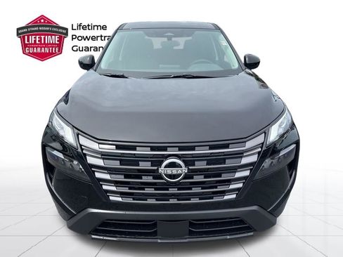 New 2026 Nissan Rogue SV FWD image 2