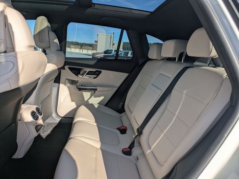 Certified 2026 Mercedes-Benz GLC 300 4MATIC image 24