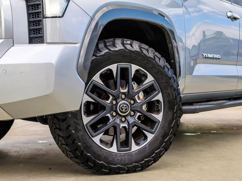 Used 2024 Toyota Tundra Limited image 2