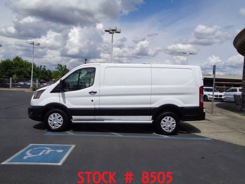 Used 2025 Ford Transit 250 Low Roof w/ Exterior Upgrade Package RWD image 2