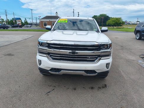 Used 2018 Chevrolet Silverado 1500 High Country AWD/4WD image 12