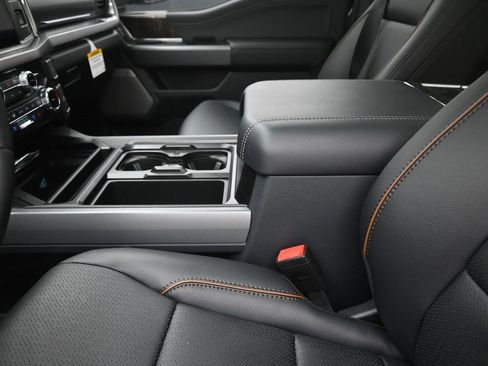 New 2026 Ford F250 Lariat w/ Black Appearance Package image 21