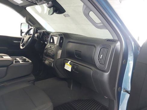 New 2026 Chevrolet Silverado 2500 Custom w/ Custom Value Package image 29