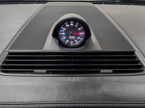 Used 2023 Porsche Panamera image 35